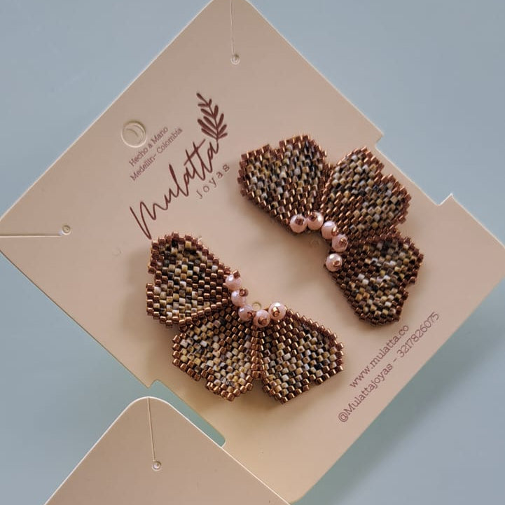 Aretes Petalos De Tierra